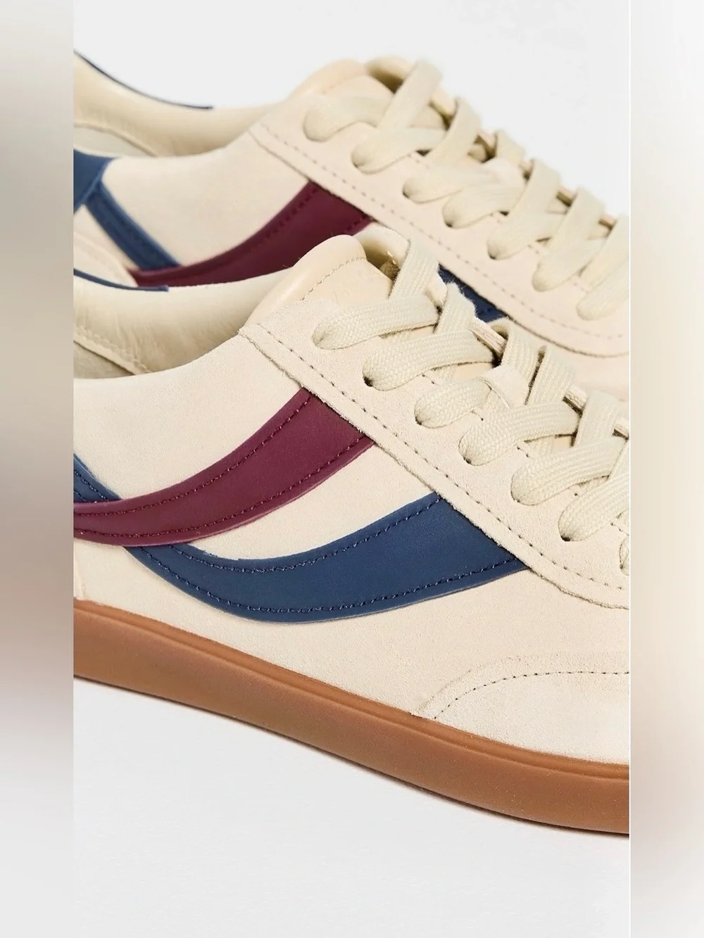 Vince Oasis Leather & Suede Sneakers Cream w/Navy & Burgundy Accents Sz Womens 8